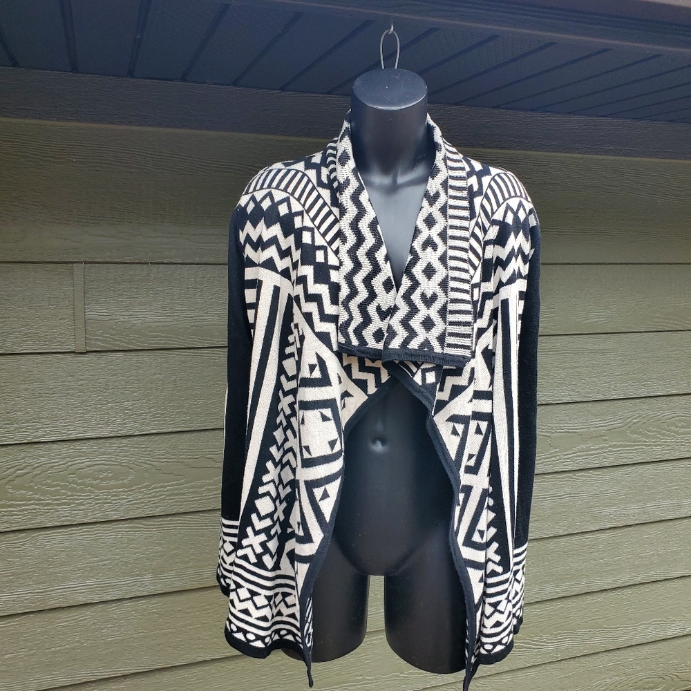 John Fashion,  black and white, Aztec print, cardigan sweater. Size medium